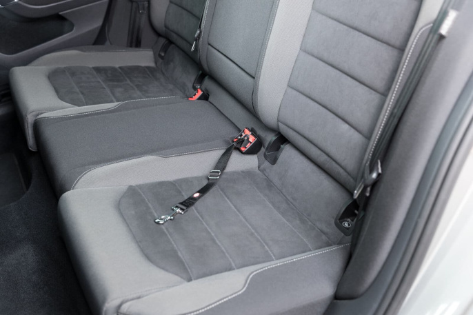 Автомобильный ремень безопаcности для собак TRIXIE ComfortDrive (XS-S, 30-45см/20мм)