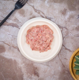 Консервы для кошек Monge Cat Monoprotein (мясные хлопья из мяса говядины)