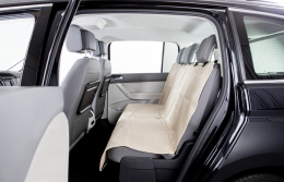 Чехол на сиденье автомобиля для собак разделительный "Trixie" бежевая