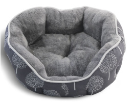 Triol Лежанка для собак овальная Сказочный лес 
