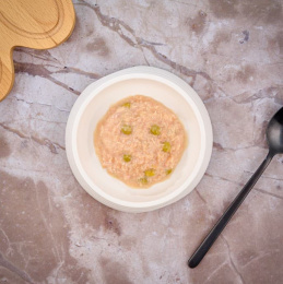 Консервы для кошек Monge Cat Monoprotein (мясные хлопья из курицы с горошком)