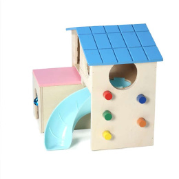 Игровой комплекс для мелких животных Little Town Раздолье Triol 