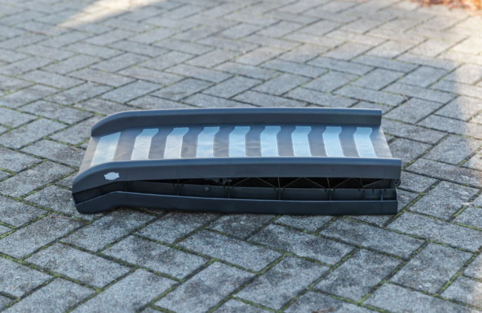 Пандус для собак до 70 кг TRIXIE