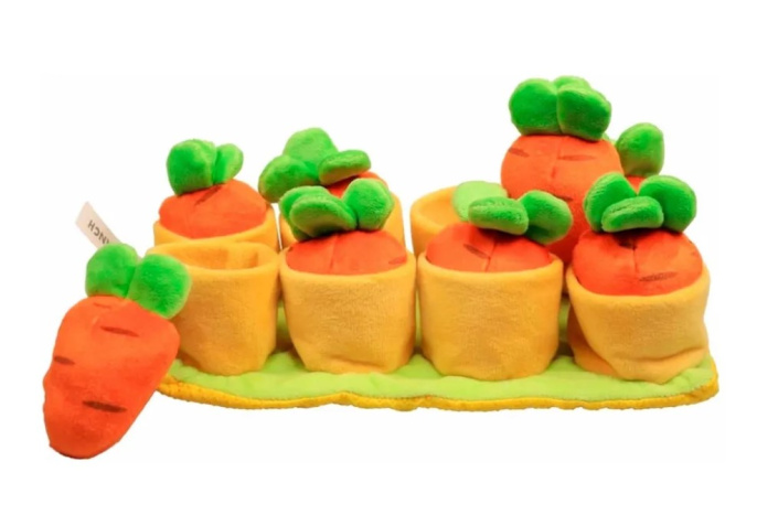 Игрушка нюхательная для собак Mr.Kranch Морковная грядка (30 х 16 см)