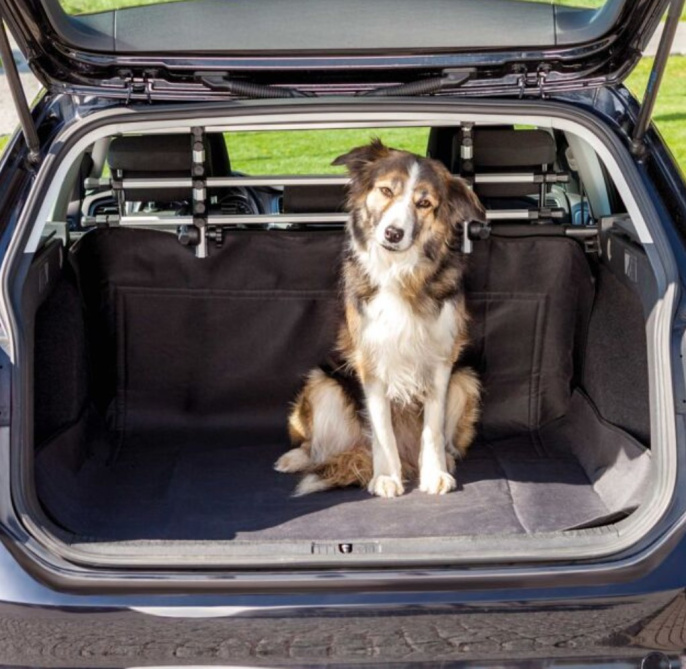 TRIXIE Подстилка в багажник автомобиля для собак 1,2 х 1,5 м, черный