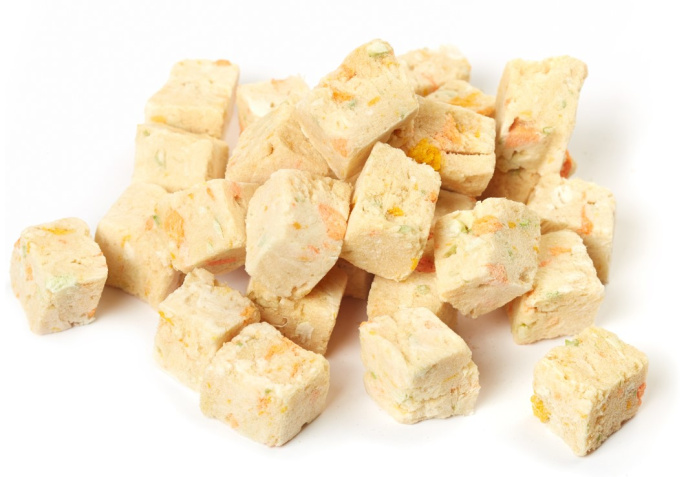 Лакомство сублимированное для собак Wanpy Dog (курица, фрукты) (40 гр)