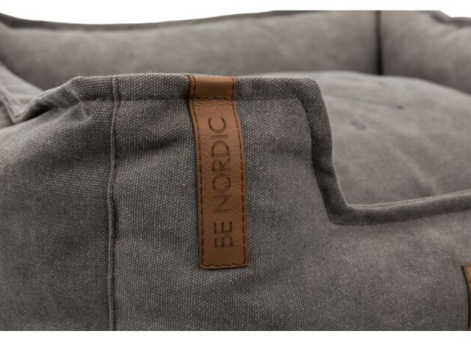 TRIXIE Лежак для собак BE NORDIC (черный) (60 х 50 см)