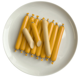 Лакомство для кошек "Деревенские лакомства", колбаски "Докторские" с нежной говядиной