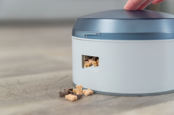 Игрушка для собак TRIXIE Dog Activity Buzzer (14х9,5 см)